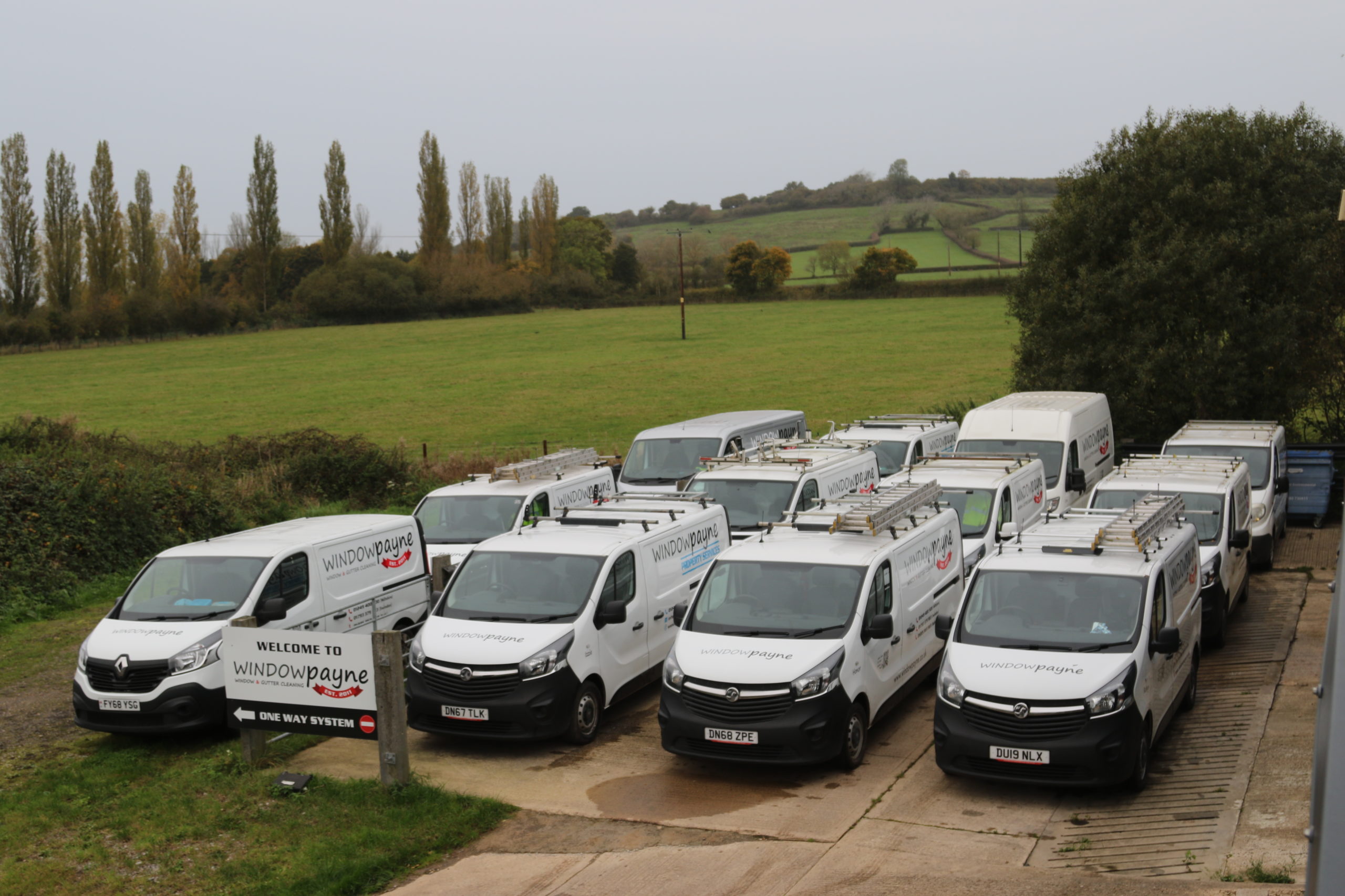 About WindowPayne: Window & Gutter Cleaning in Southern UK.